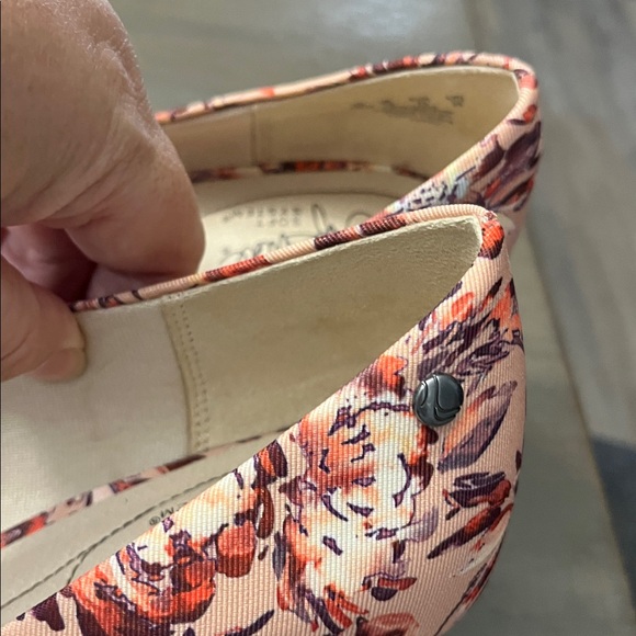 new! Lifestride Blush Multi Parigi Heels. WIDE WIDTH - Picture 11 of 13